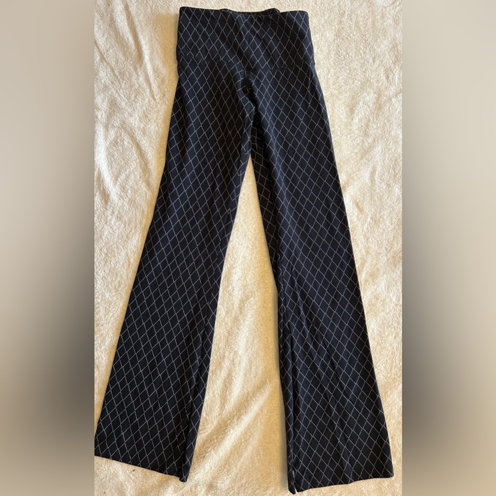 Victoria's Secret Black Yoga Pants with White Diamond Pattern